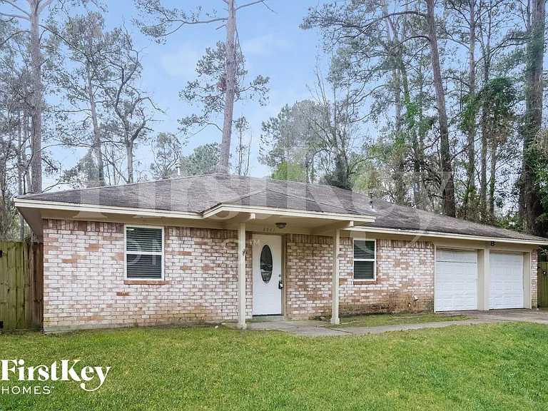 3607 Dawnwood Dr — Photo 2