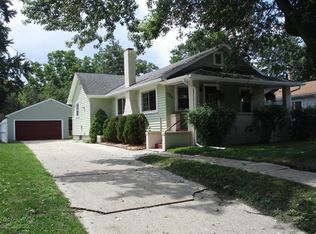 124 E Rouse St, Lansing, MI 48910