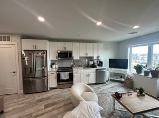 200-204 Old Colony Ave #503, Boston, MA 02127