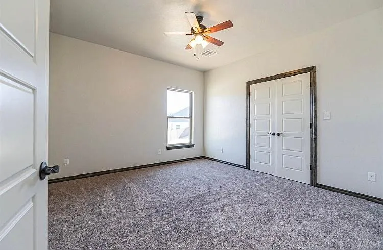 1110 Mount Pinchot Ave — Photo 32
