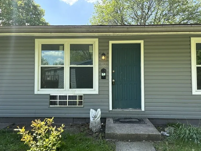 948 Silver Meadows Blvd — Photo 1