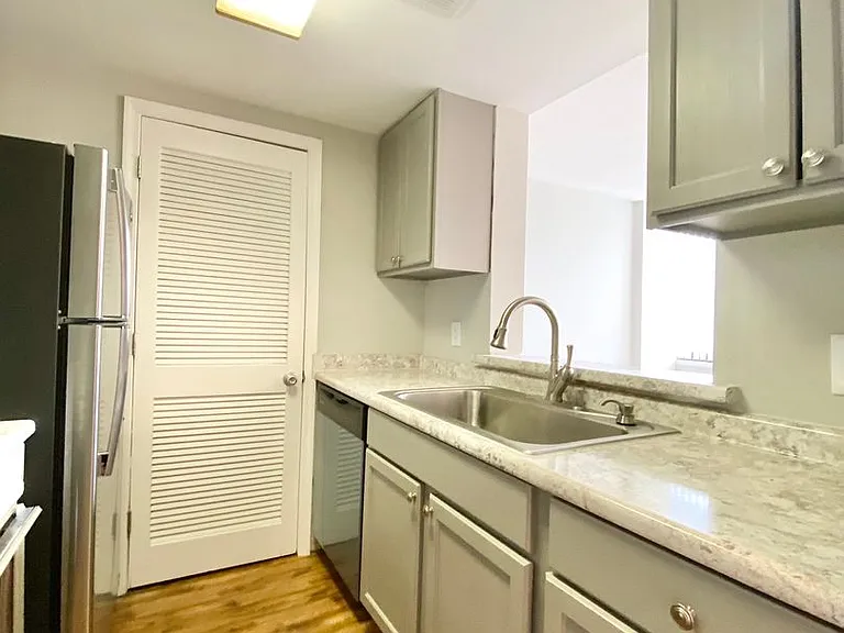 1100 Wheat St #605 — Photo 9