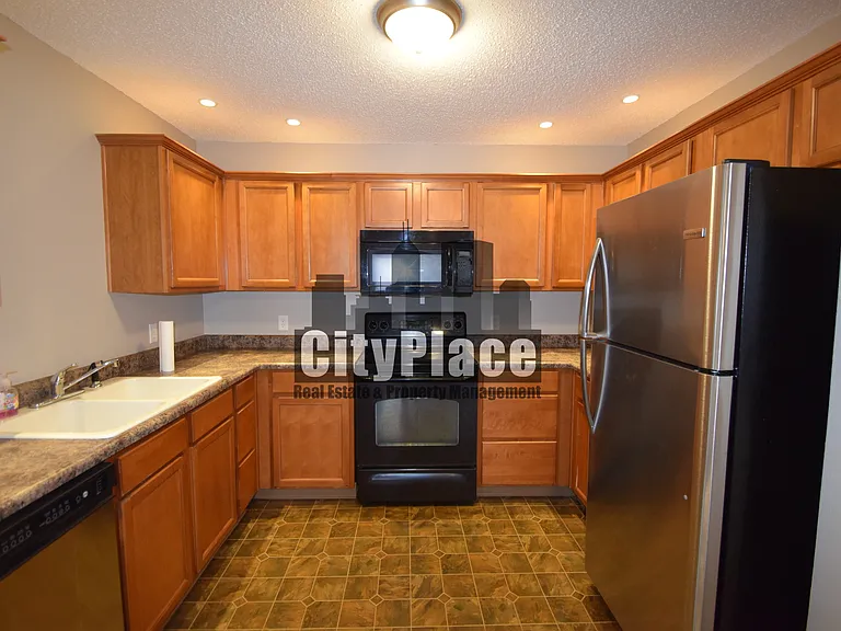954 Brookstone Dr — Photo 12