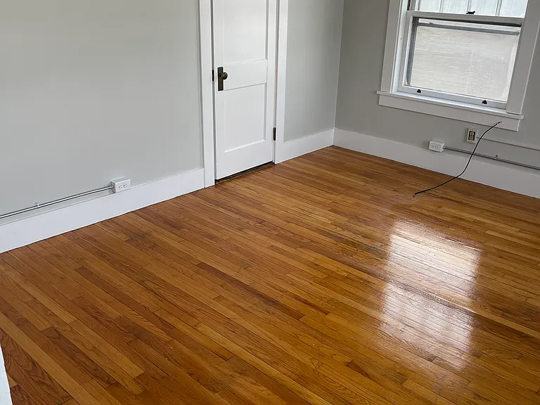 46 S Main St — Photo 2