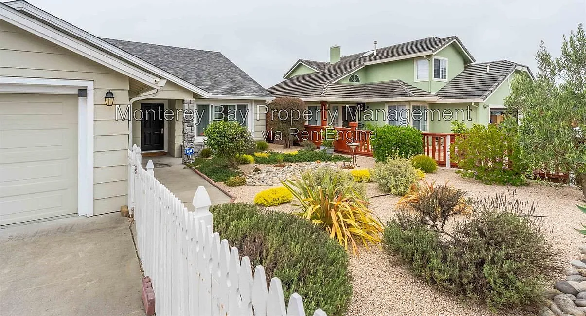 3 bed, 2.0 bath, 1736 sqft, $4,200 — Photo 1