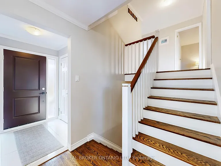 15 Jasmine Cres — Photo 19