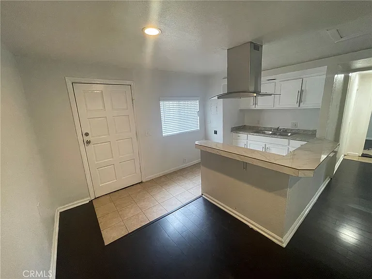 4605 Arlington Ave #1/2 — Photo 5