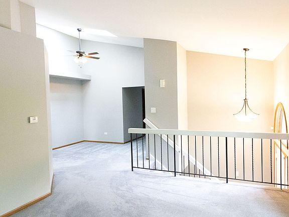 5th image of 9311 Windsor Pkwy #112
