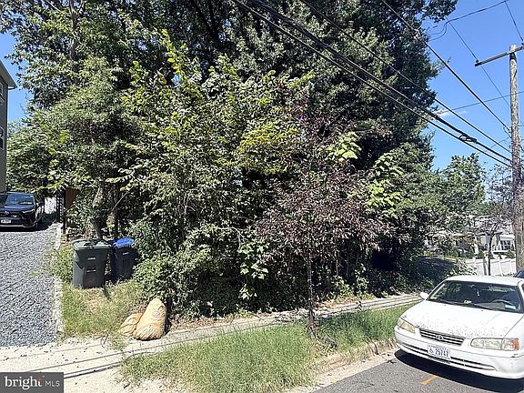 2nd image of 57th Pl NE Lot 37