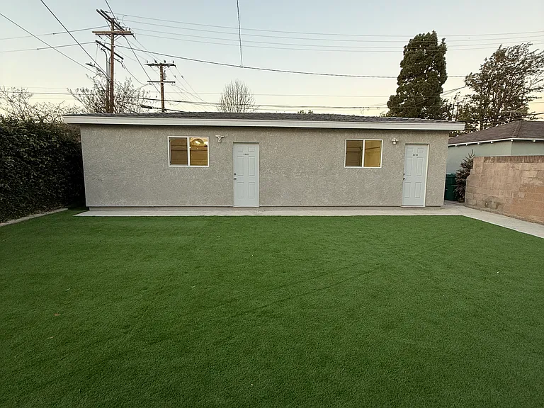 2465 Torrance Blvd — Photo 44
