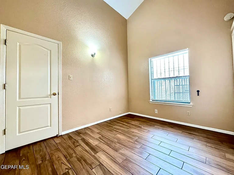 12146 El Greco Cir — Photo 15