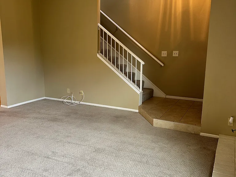 402 Country Club Dr #B — Photo 11