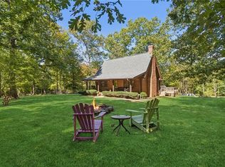 410 Whiskey Still Dr, Cleveland, GA 30528