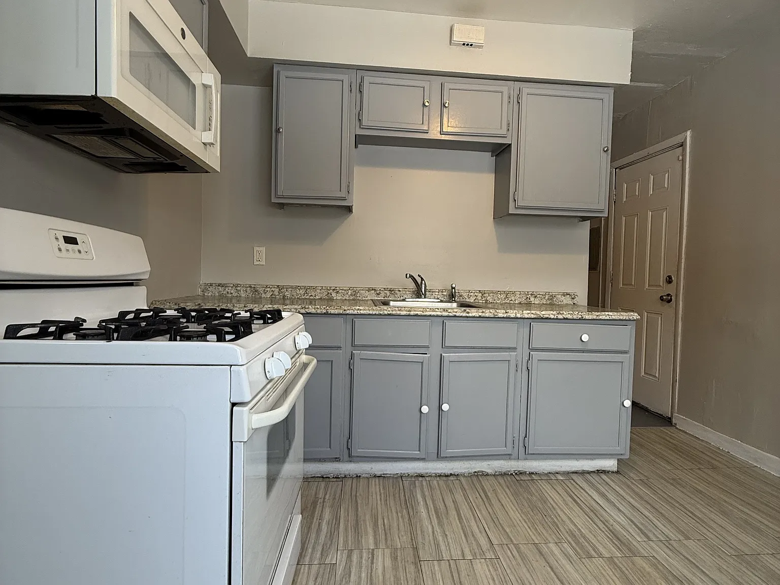 11627 Harvard Avenue - 2 — Photo 1