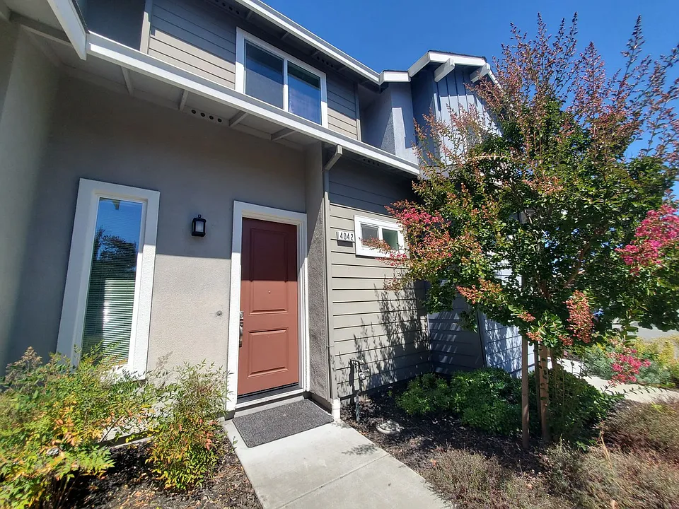 4040 Alexander David Ct