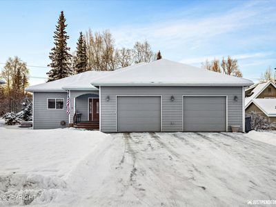 8540 Solar Dr, Anchorage, AK, 99507