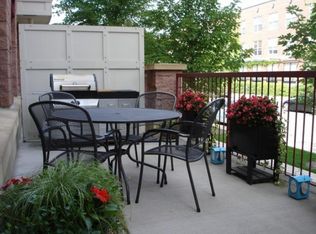 515 1st St N #103, Minneapolis, MN 55401