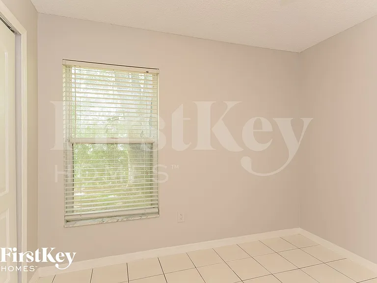 8858 Parliament Ct — Photo 11