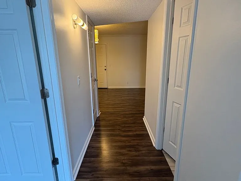 2325 Elliston Pl — Photo 22