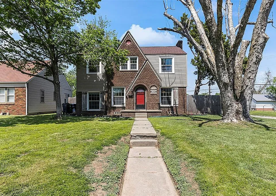 3601 NW 24th St