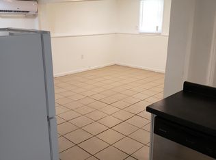 326 Locust St APT 2, Lawrence, KS 66044