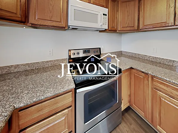2416 S I St, Tacoma, WA 98405