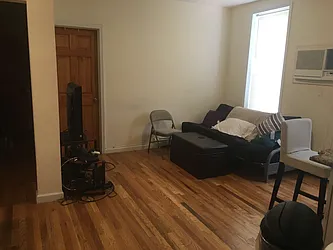 Rented by Metropolis International Realty Inc.