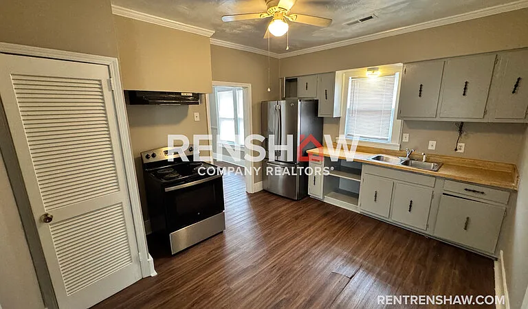 3644 Faxon Ave — Photo 6