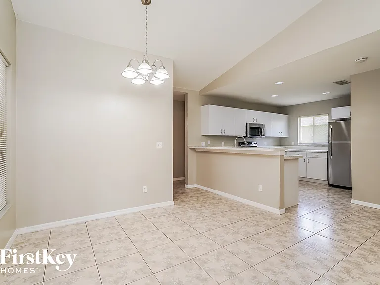 8381 Bahamas Rd — Photo 5