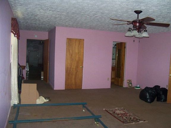 5th image of 473 Burney St