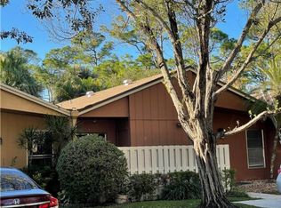 22281 Whistling Pines Ln, Boca Raton, FL 33428