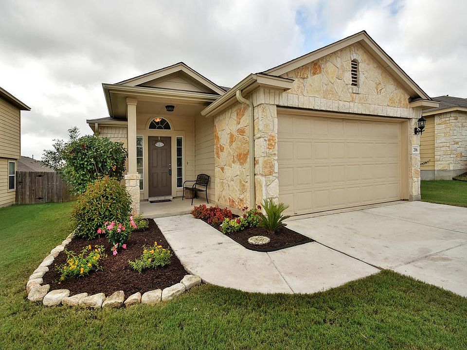 1st image of 206 Wisteria Dr