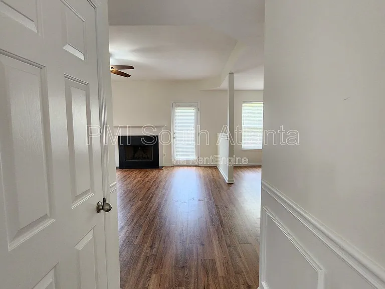 2551 Wrangler Dr SW — Photo 25