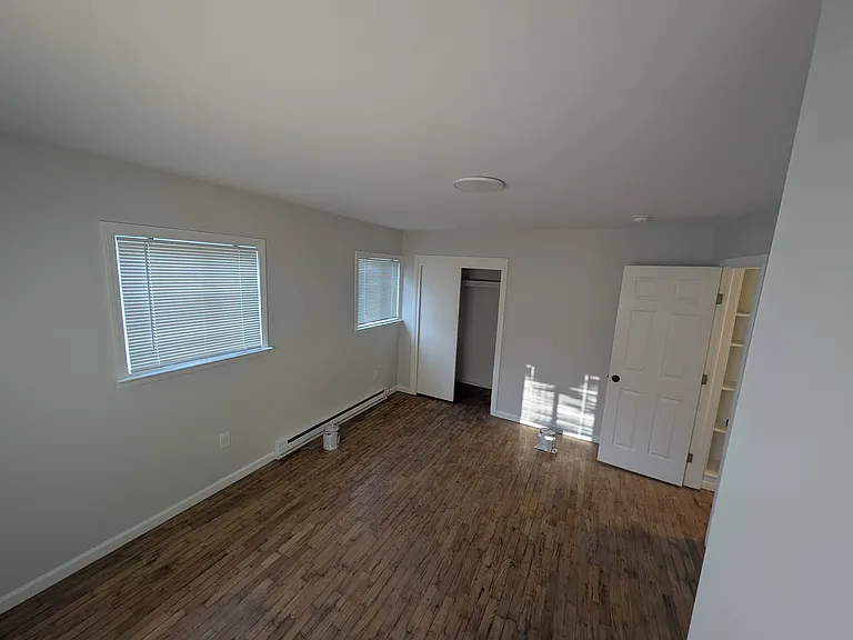 8399 W Rolston Rd — Photo 6