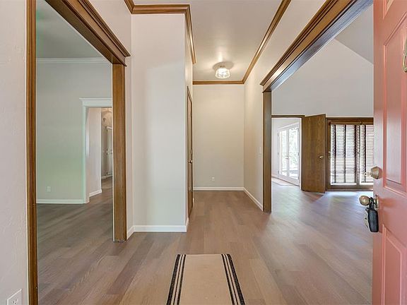 3rd image of 14200 Billy Dr