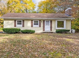 149 Stillwater Rd, Smithfield, RI 02917