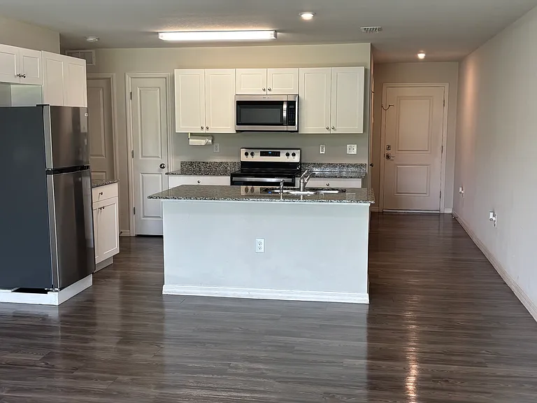 18272 Gibraltar Ln — Photo 7