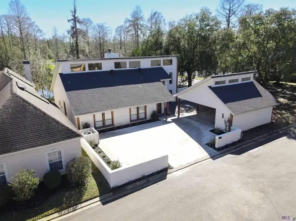 8061 Walden Rd, Baton Rouge, LA 70808