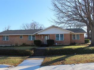 921 British Blvd, Grand Prairie, TX 75050