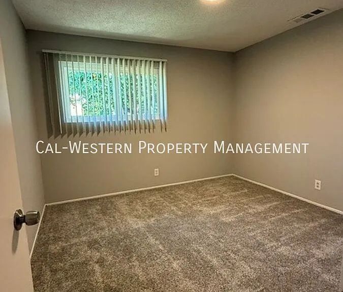 2615 Pendragon Ln — Photo 8