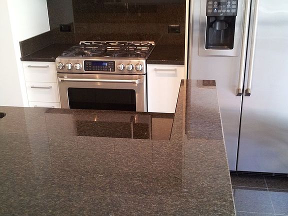 4th image of 330 W 39th St APT 16G