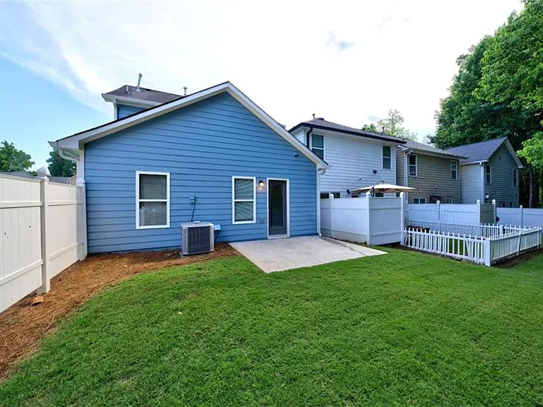 4852 Tangerine Cir — Photo 37