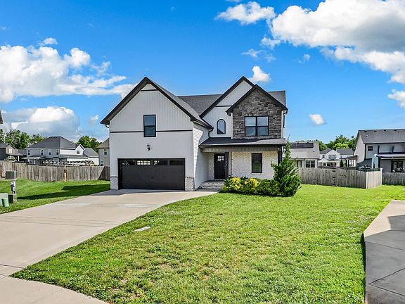 2nd image of 105 Wilburn Ct