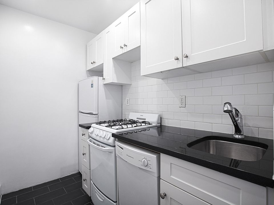 1st image of 253 W 72nd St APT 707