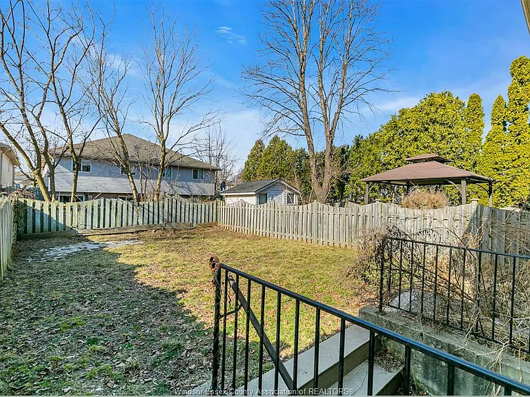 3231 Northway Ave — Photo 26