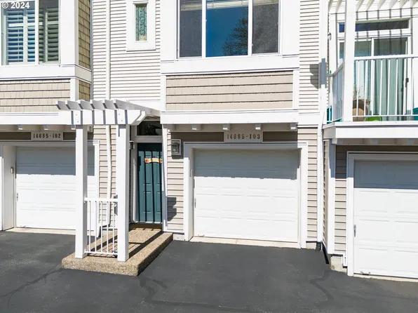 14685 SW Beard Rd Unit 103, Beaverton, OR 97007