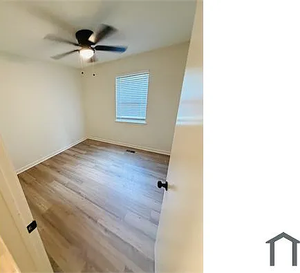 1033 Medina Dr — Photo 15