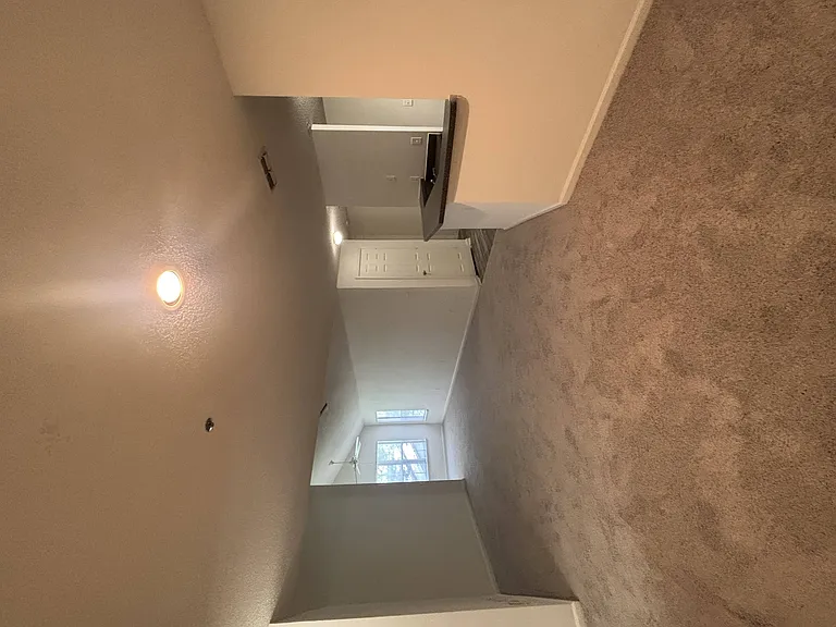 Wesley St. Claire Apartments at Lawrenceville — Photo 240