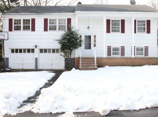 177 Martins Way, North Plainfield, NJ 07060