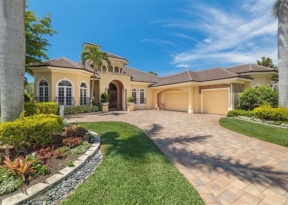 1st image of 12500 VITTORIA WAY